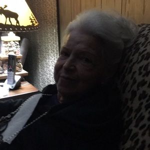 Meet your Posher, Johnetta